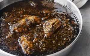 سبزی خشک قلیه در تهیه خورشت