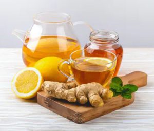 دمنوش زنجبیل و قلم زنجبیل