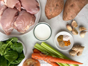 استفاده از کاری و سبزیجات در مرغ | بالسی